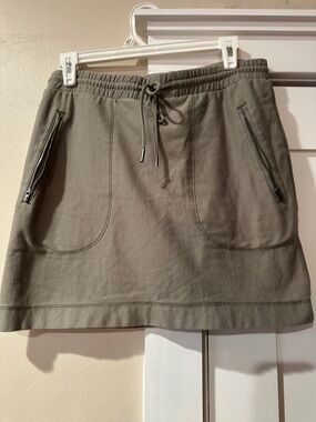 C&C California Olive Drawstring Mini Skort with Zipper Pockets